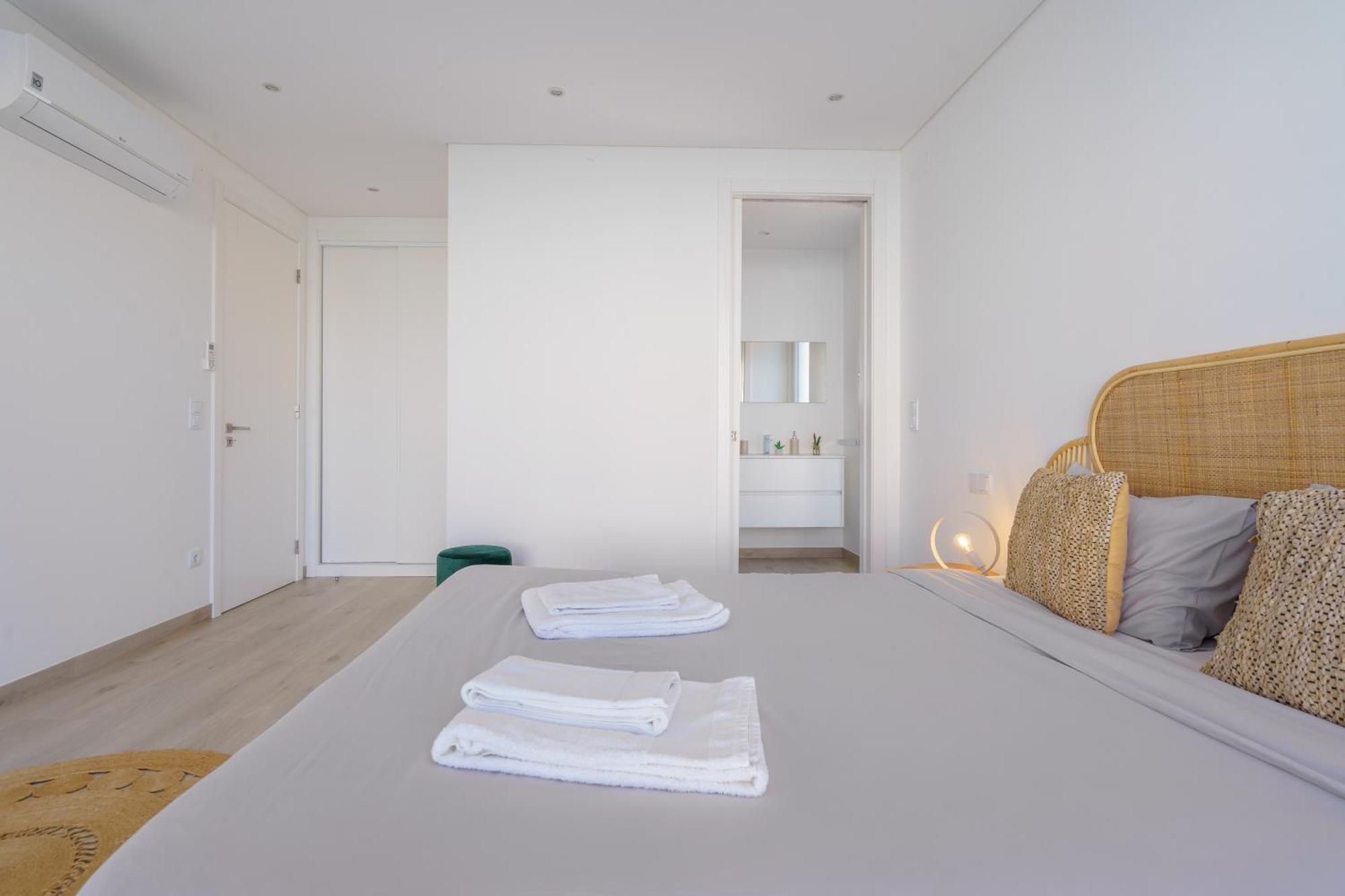 Villa Porto Dinheiro, With Ocean View Casal do Cigano ภายนอก รูปภาพ