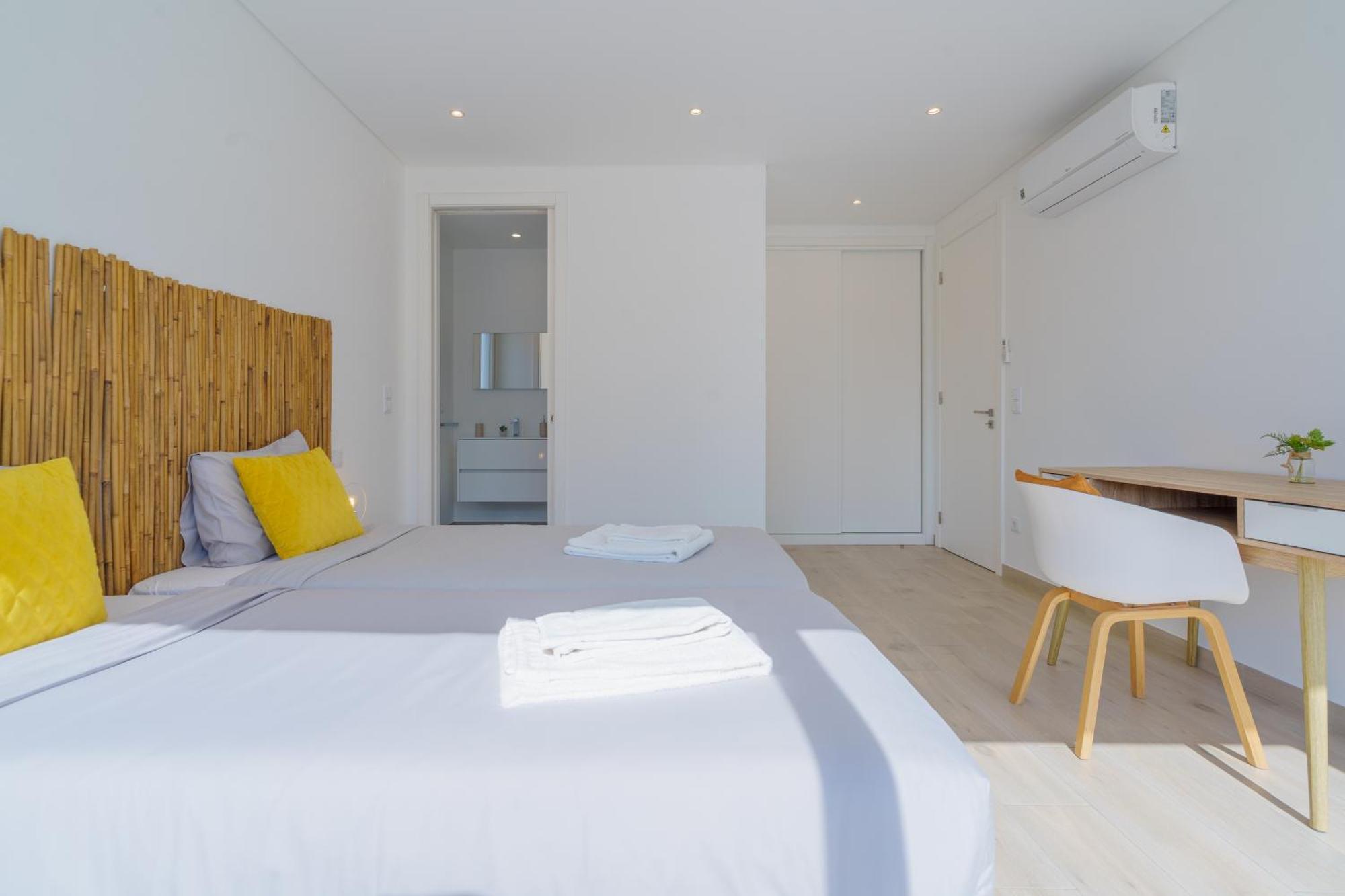 Villa Porto Dinheiro, With Ocean View Casal do Cigano ภายนอก รูปภาพ